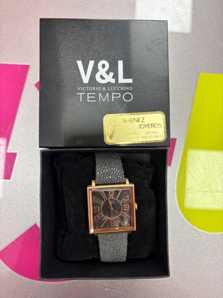 Reloj Alta Gama Señora Victorio Y Luchino Tempo