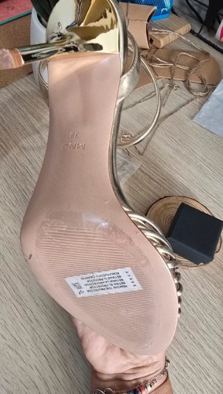 Sandalias Mango Talla 38 Doradas