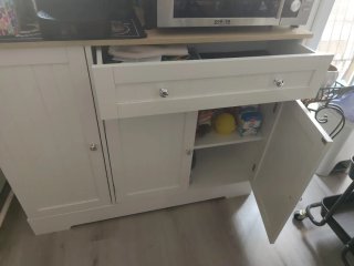 Mueble de cocina/comedor blanco