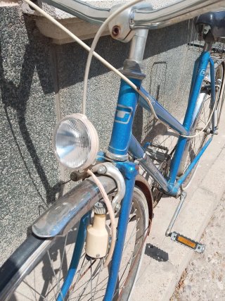 Bicicleta Orbea Azul con Cesta
