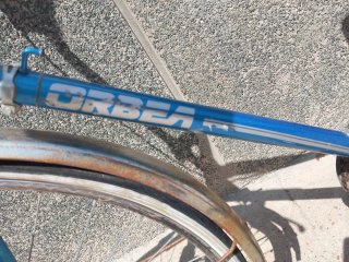 Bicicleta Orbea Azul con Cesta