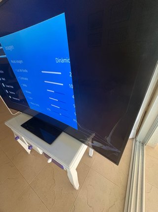 TV Samsung 55 Curva - Pantalla Impactada