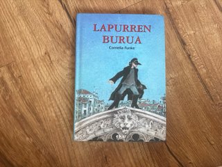 Lapurren burua Cornelia Funke