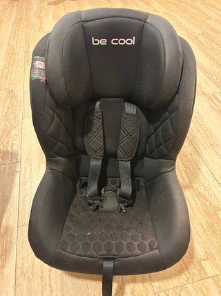 Silla de coche marca BeCool para bebes de 0-3 años