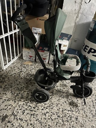 Triciclo infantil verde