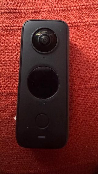 Camara insta 360 one x2