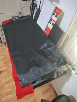 Teclado Yamaha PSR 9000 con soporte