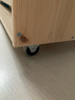 Caja de madera para libros infantil