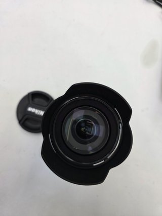 Objetivo Nikon 18-105mm VR DX