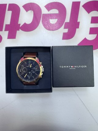 Reloj pulsera caballero Tommy cuero