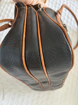 Bolso polipiel negro y marrón