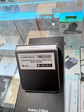 Samsung Galaxy Z Flip6 256GB Plata
