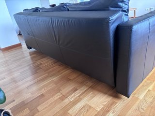 Sofá cama de piel negro