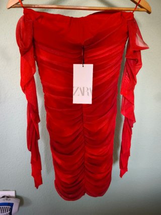 Vestido Zara Rojo Fruncido