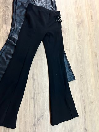 Lote 3 Pantalones Talla 10 Negros zara y regalo
