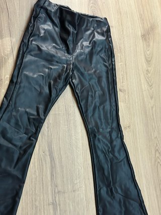 Lote 3 Pantalones Talla 10 Negros zara y regalo