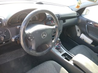 Mercedes-Benz Clase C 2006 w203