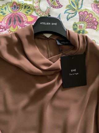Blusa Atelier Eme collo alto manica a campana