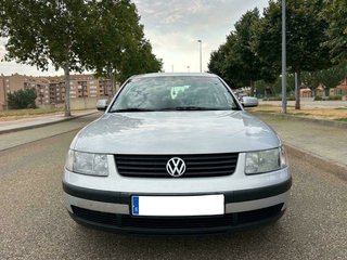 Volkswagen Passat 1.9tdi