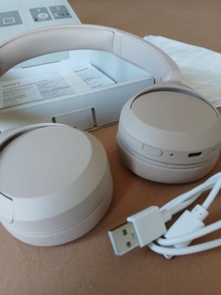 Auriculares Bluetooth Cancelación Ruido Beige