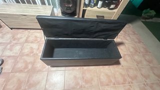 Baul cuero negro