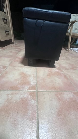 Baul cuero negro