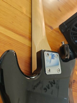 Guitarra Eléctrica Junior Harley Benton