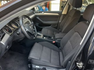 Volkswagen Passat VOLKSWAGEN PASSAT B8 2.0 TDI
