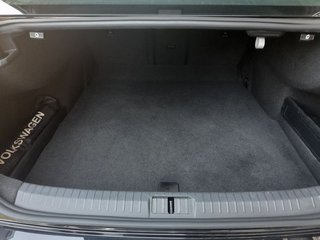 Volkswagen Passat VOLKSWAGEN PASSAT B8 2.0 TDI