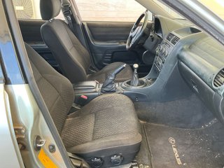 Lexus IS 200