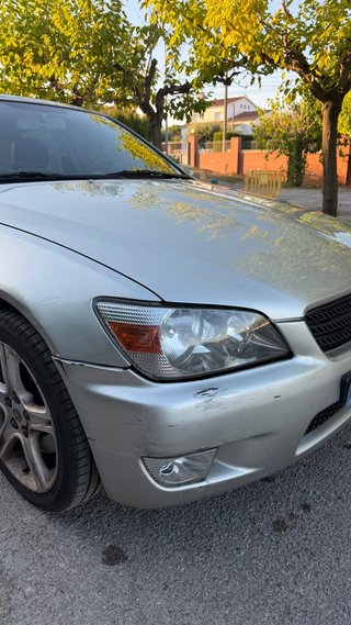 Lexus IS 200