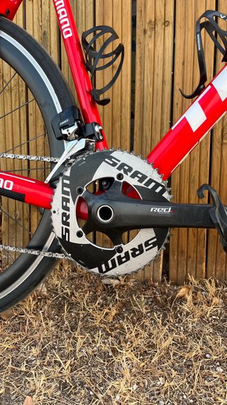 Bicicleta Trek Domane RSL color rojo project one