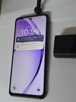 Móvil OPPO 128GB Negro + Micrófono Streaming