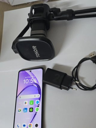 Móvil OPPO 128GB Negro + Micrófono Streaming