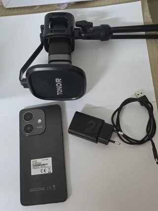 Móvil OPPO 128GB Negro + Micrófono Streaming