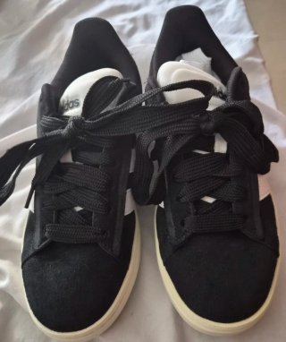 Zapatillas niño Adidas Negras y Blancas