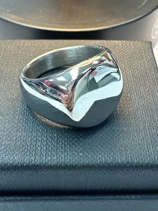 Anillo acero plateado tipo sello T20
