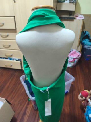 Vestido Verde Escotado Zara