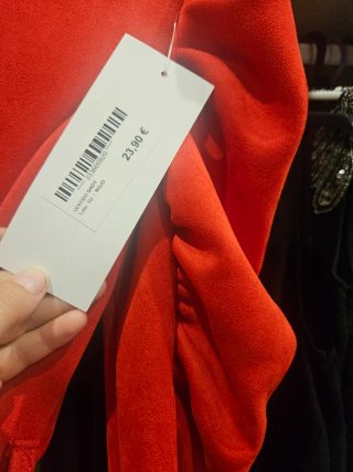 Vestido rojo antelina drapeado cinturón