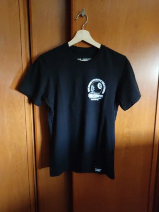 Camiseta Pull&Bear Negra Manga Corta