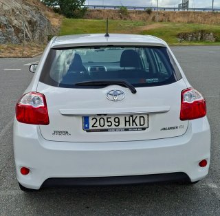 Toyota Auris 2012