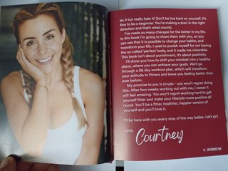Libro "The Pocket PT" di Courtney Black (Inglese)
