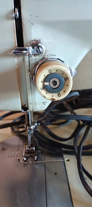 Máquina de coser Kenmore vintage