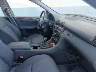 Mercedes c200k único dueño pocos km!
