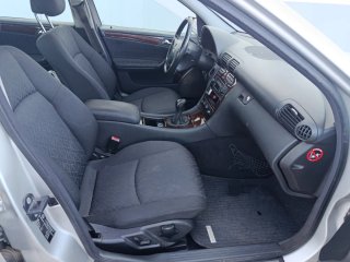 Mercedes c200k único dueño pocos km!