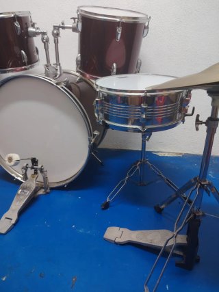 Batería musical Pear. Recoger en persona.