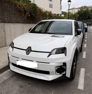 Renault 5 E-TECH 2025