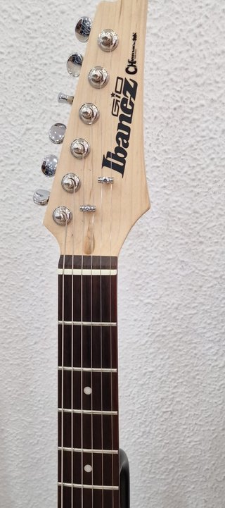Guitarra Electrica Ibanez Gio Negra