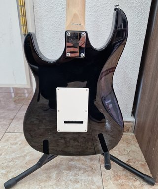 Guitarra Electrica Ibanez Gio Negra