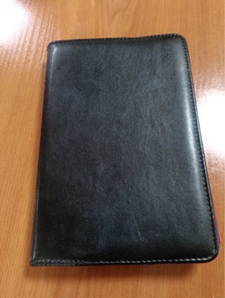 Lector Ebook Sony Rojo.
